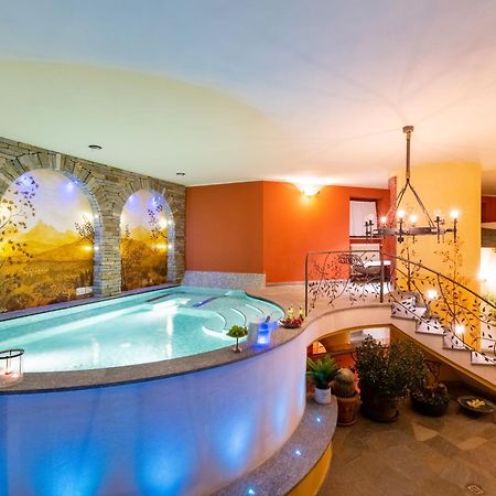 Appartamento Le Colonne - Relais Villa Quercia Tassullo Bagian luar foto