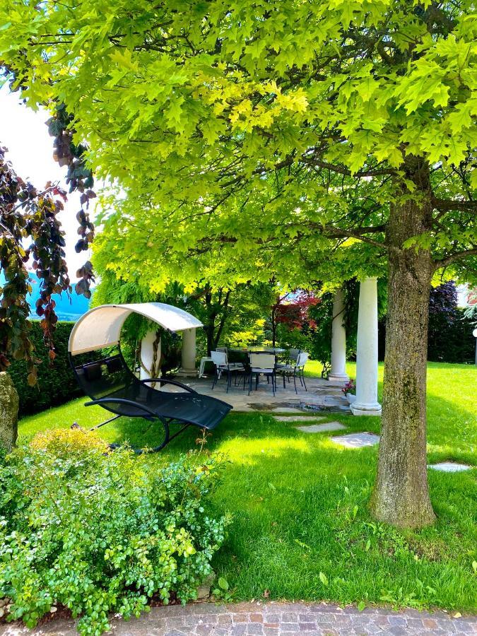 Appartamento Le Colonne - Relais Villa Quercia Tassullo Bagian luar foto